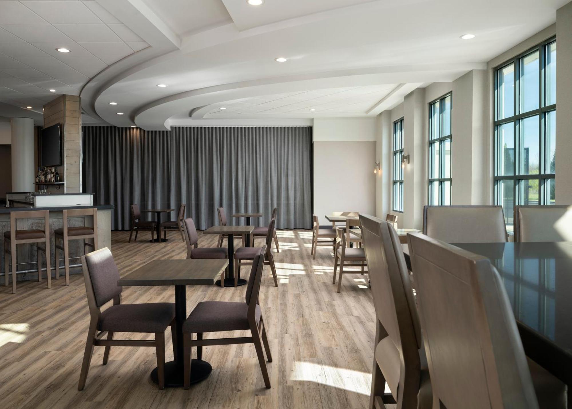 Holiday Inn - Cincinnati - Liberty Way By Ihg West Chester Buitenkant foto